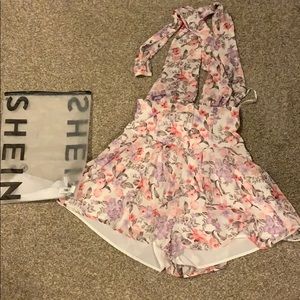 Backless Floral romper